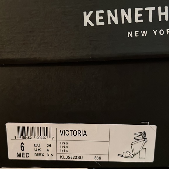 🌸👡NIB👡🌸KENNETH COLE Gladiator Sandal Size 6 - Picture 7 of 8